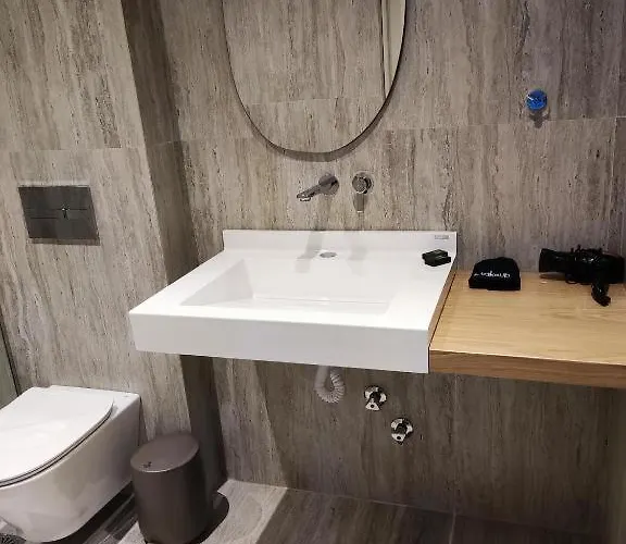 בית הארחה L Anima Ii 3*